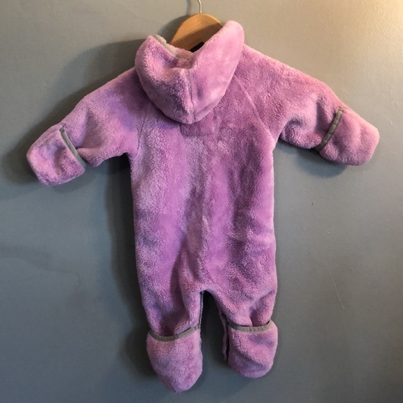 The North face Full body jacket original babies 3 to 6 months with hat,gloves. - Picture 4 of 13